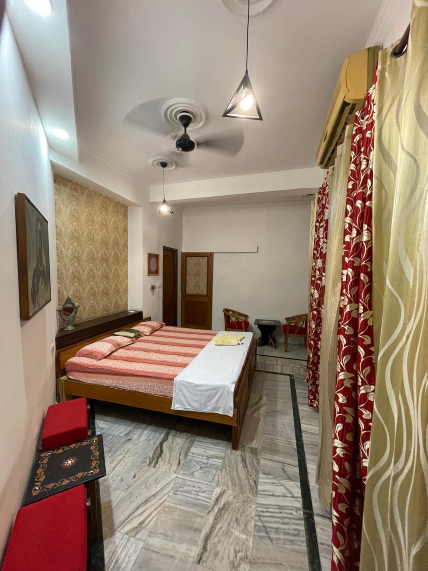 N Homestay Agra Tājganj Exterior photo
